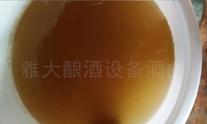 10-不绣钢酿酒设备酿制生料酒发酵完成
